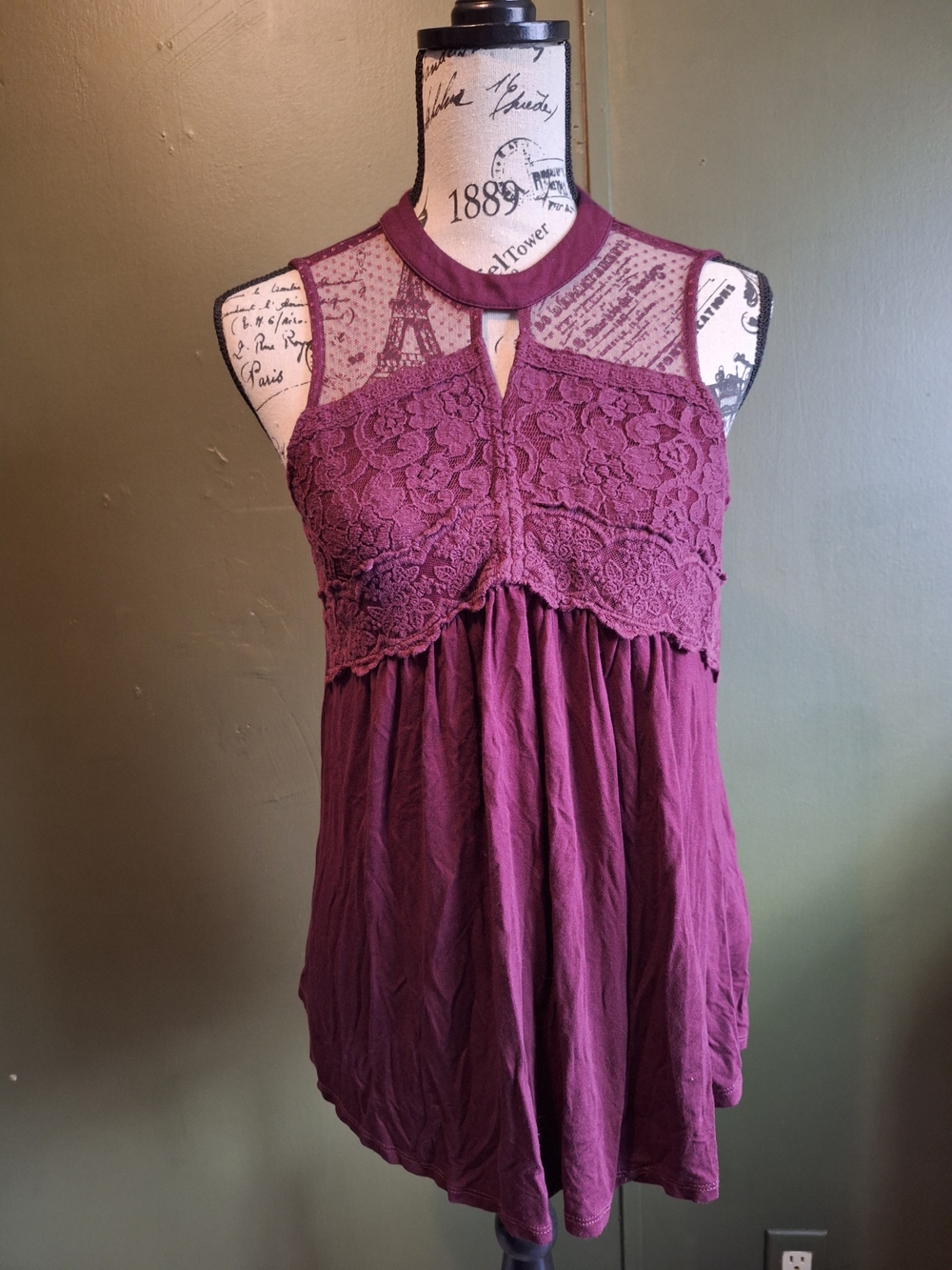 Maurices Plum Lace Yoke Sleeveless Camisole